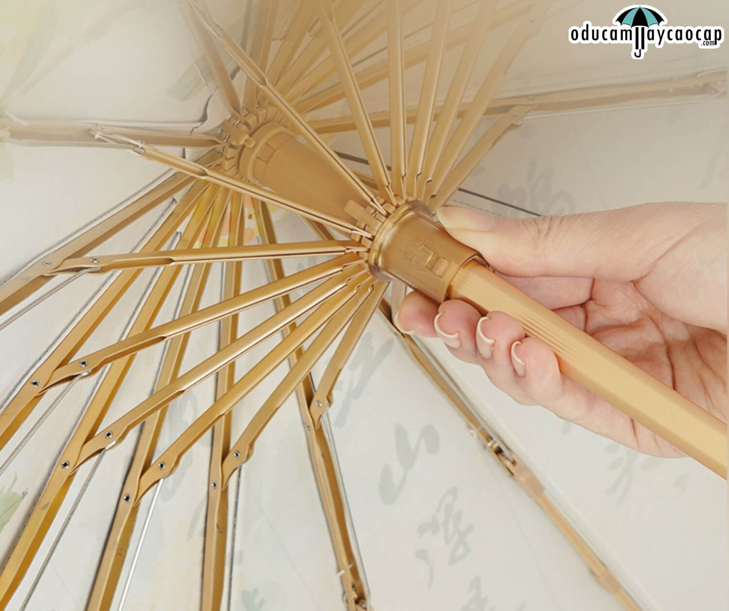  Ô dù cầm tay cao cấp gập 3 ,16 xương tay cầm gỗ, 2 tán kép họa tiết, chống UV